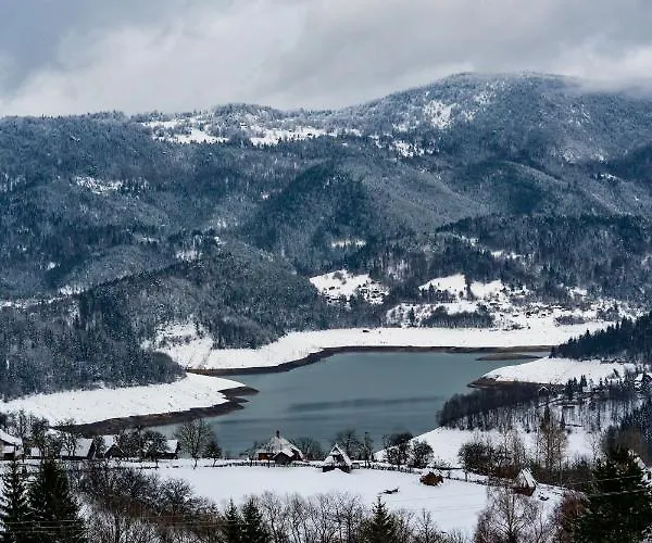 Idila Zaovinskog Jezera Zaovine