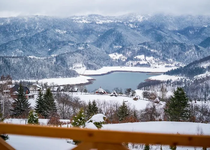 Idila Zaovinskog Jezera Casa de Férias